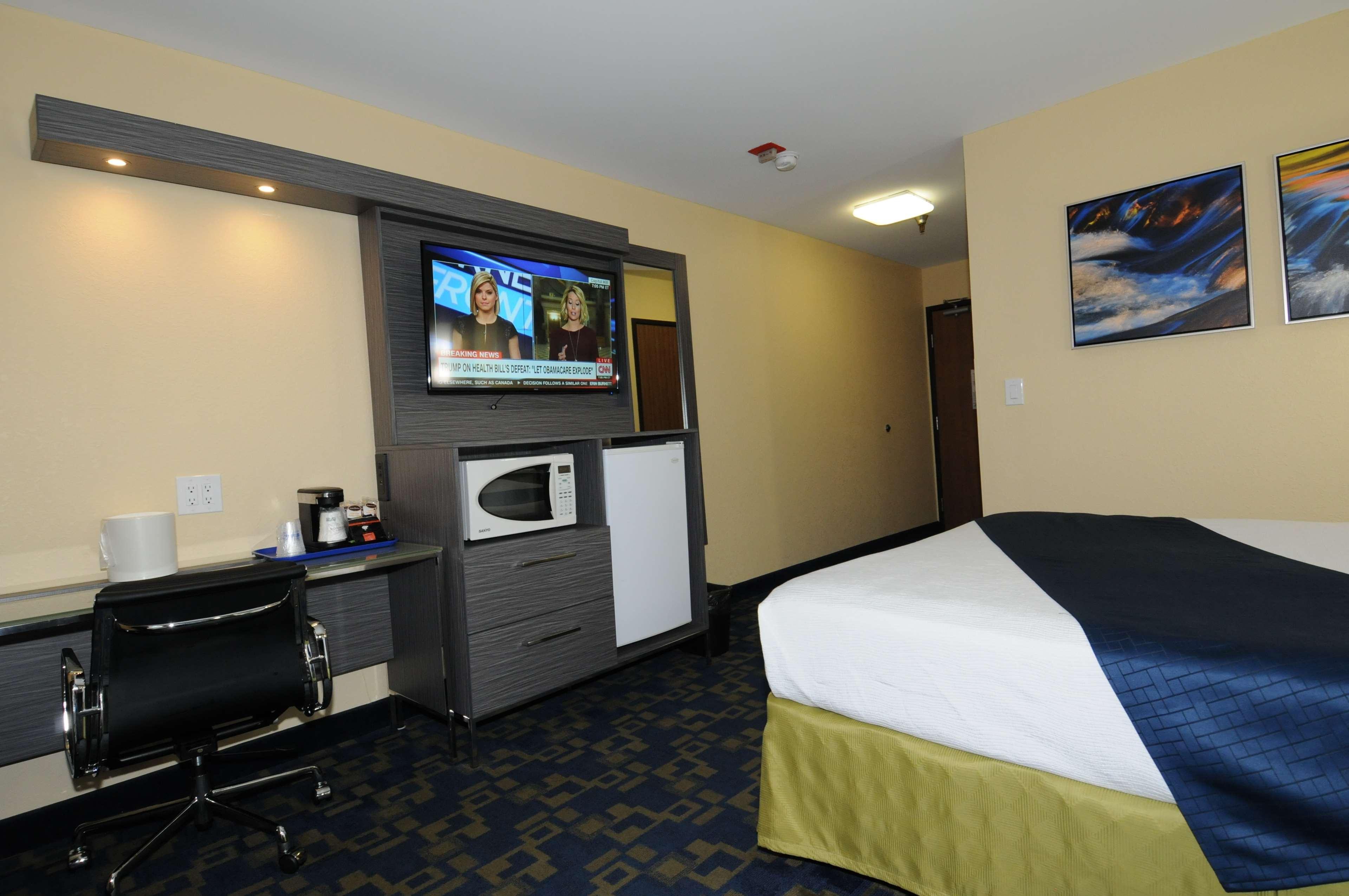 Best Western Antelope Inn & Suites Red Bluff Exterior foto