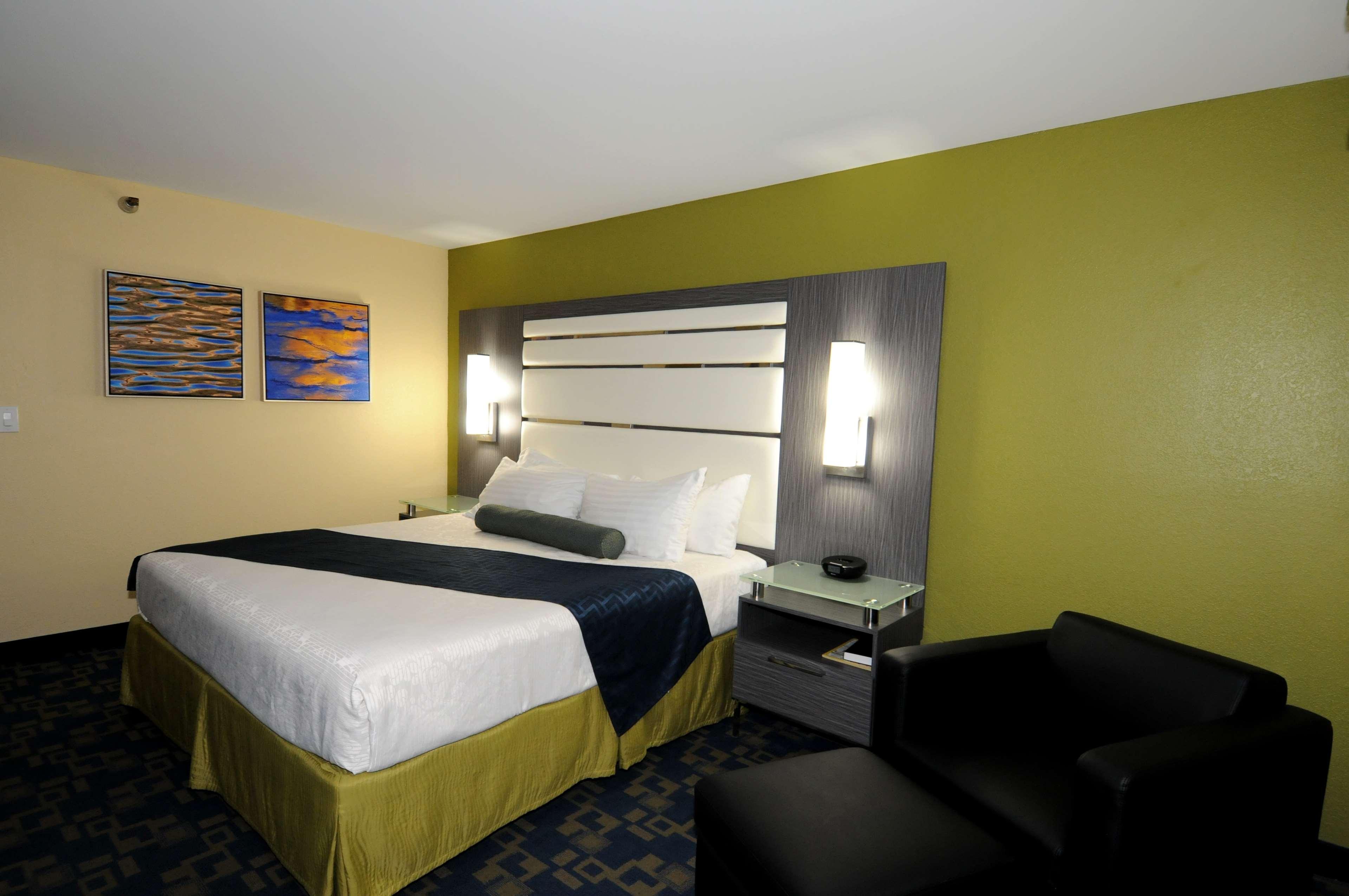Best Western Antelope Inn & Suites Red Bluff Exterior foto