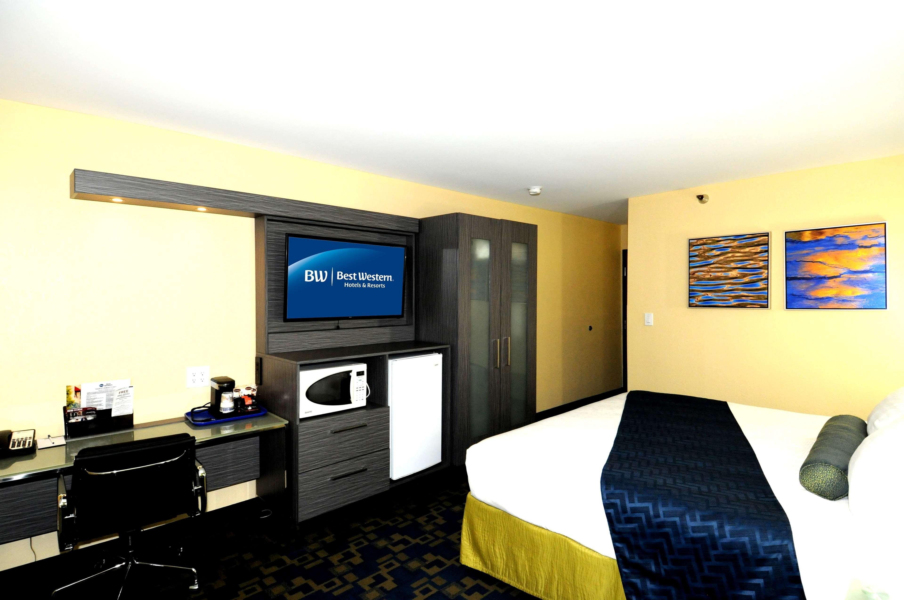 Best Western Antelope Inn & Suites Red Bluff Exterior foto